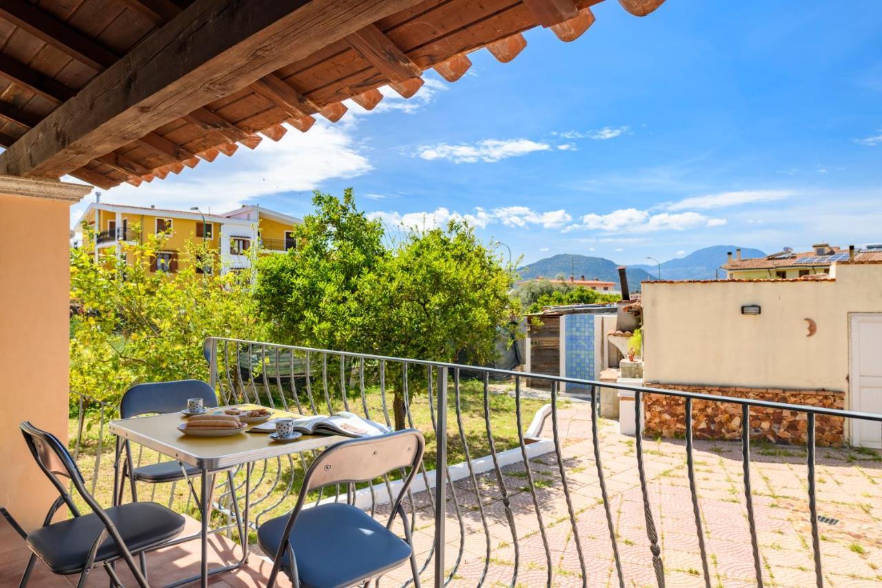 3 - Casa Con Giardino Lotzorai - Sa Crai Apartments Sardinian Experience מראה חיצוני תמונה
